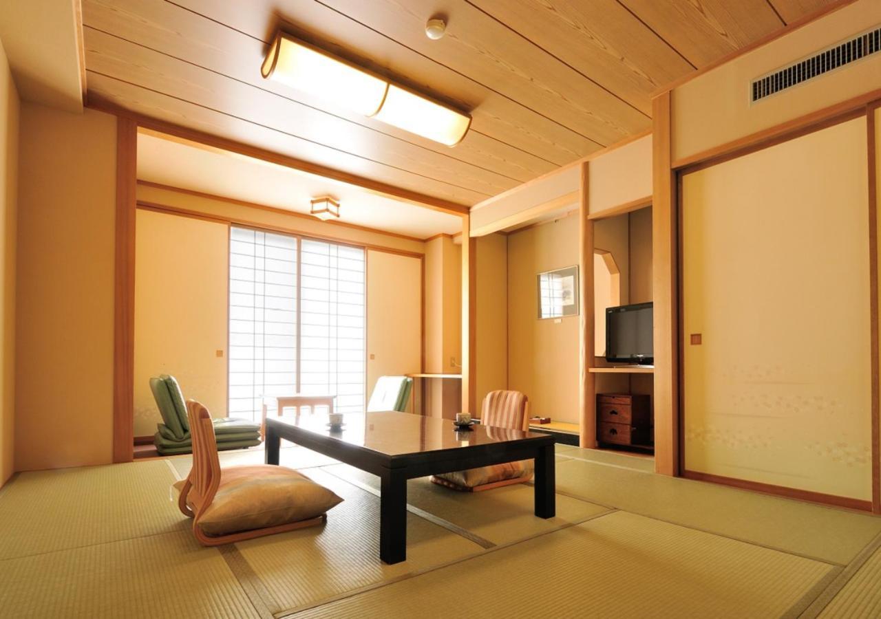 Uematsuya Hotel Ueda Exterior photo